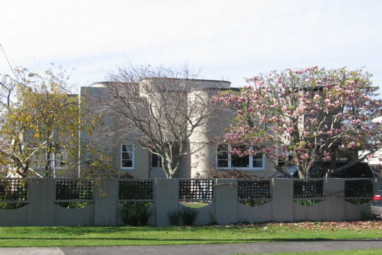 Photo of property in 14 Bernard Street, Tauranga South, Tauranga, 3112