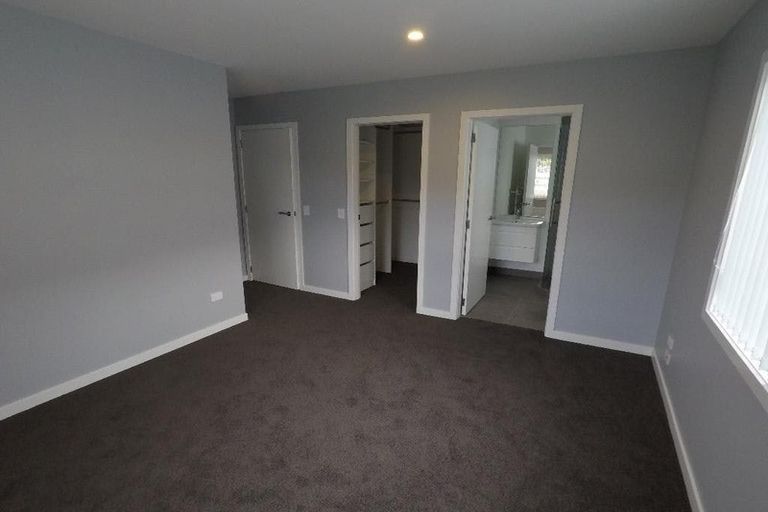 Photo of property in 12 Glide Lane, Whitby, Porirua, 5024