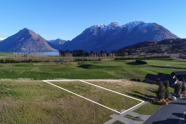 Photo of property in 65 Jacks Point Rise, Jacks Point, Queenstown, 9371