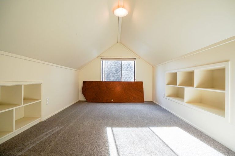 Photo of property in 207 Park Road, Hokowhitu, Palmerston North, 4410