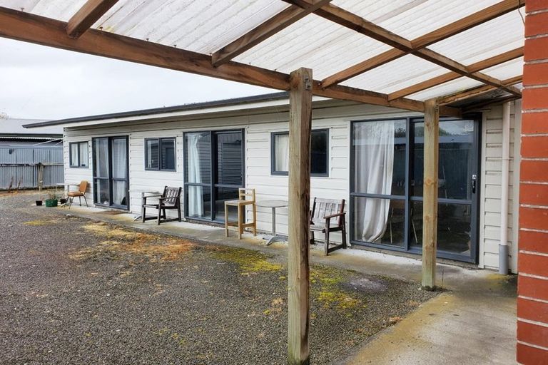 Photo of property in 35 Alexander Street, Awapuni, Palmerston North, 4412