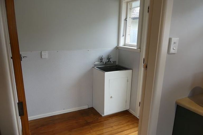 Photo of property in 4 Newhaven Street, Burwood, Christchurch, 8083