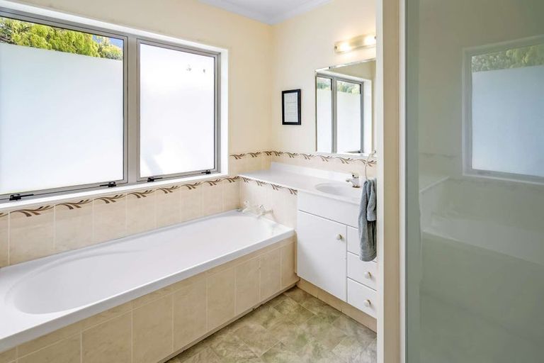 Photo of property in 92a Ward Road, Hamurana, Rotorua, 3097