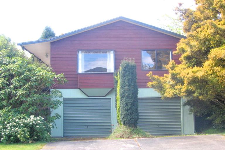 Photo of property in 1/6 Kowhai Road, Rainbow Point, Taupo, 3330