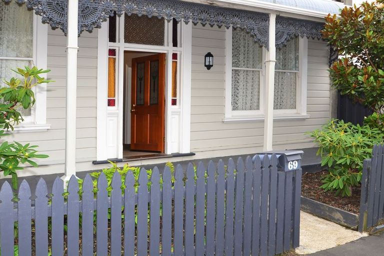Photo of property in 69 Fitzroy Street, Caversham, Dunedin, 9012