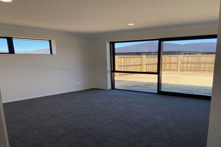 Photo of property in 20 Broadway Parade, Rolleston, 7615