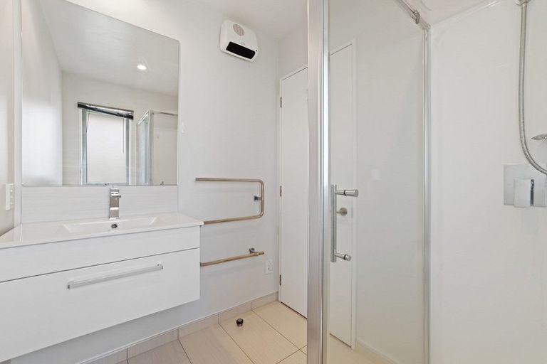 Photo of property in 28 Granite Drive, Rolleston, 7614