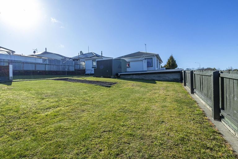 Photo of property in 19 College Road, Parkside, Timaru, 7910