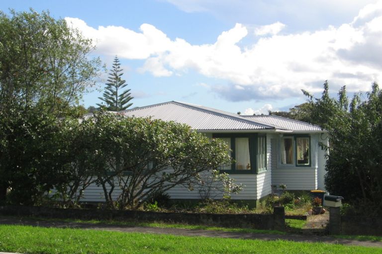 Photo of property in 328 Glengarry Road, Glen Eden, Auckland, 0602