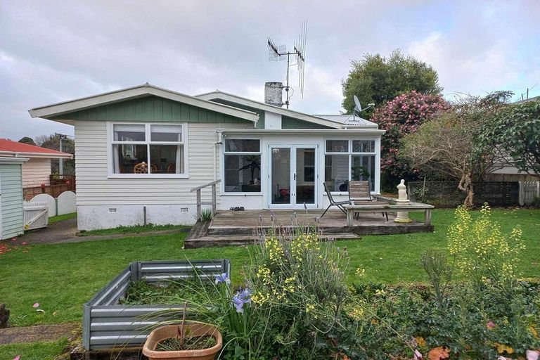 Photo of property in 29 Highbury Drive, Levin, 5510