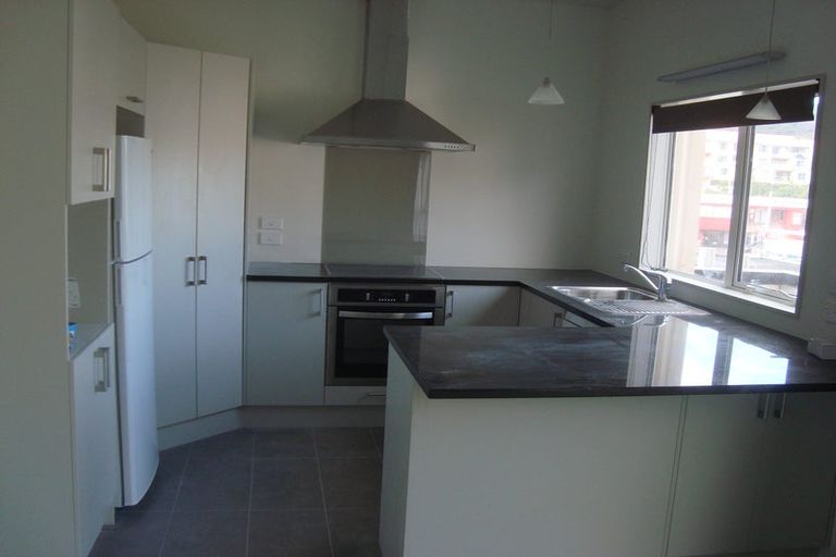 Photo of property in 10 Douglas Street, Mount Cook, Wellington, 6021