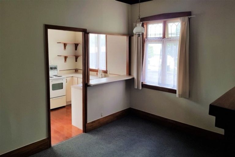 Photo of property in 49 Tawa Road, One Tree Hill, Auckland, 1061