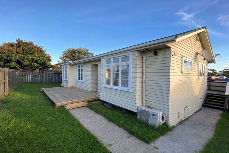 Photo of property in 771 Great South Road, Wiri, Auckland, 2104