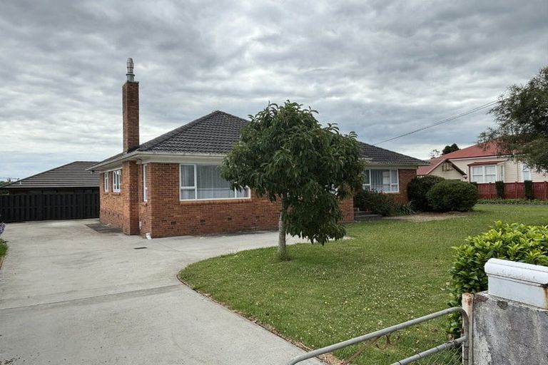 Photo of property in 40 Prospect Terrace, Pukekohe, 2120
