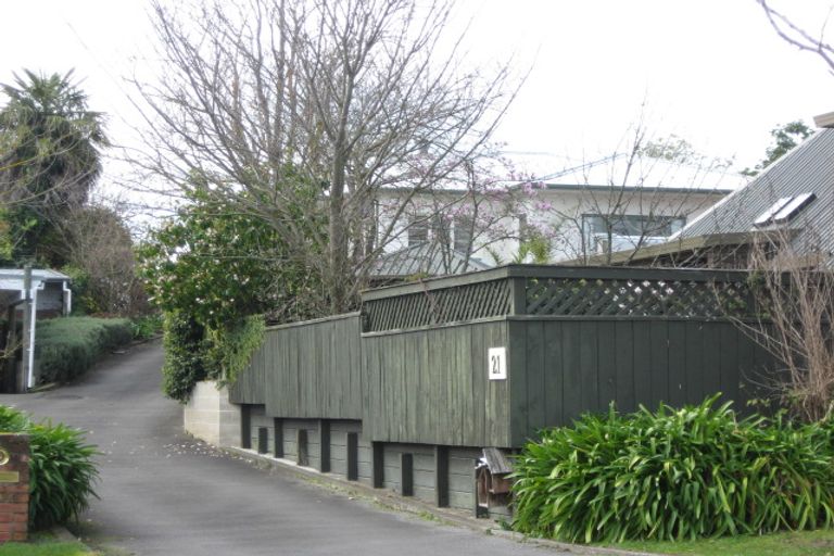 Photo of property in 21 Chambers Street, Havelock North, 4130