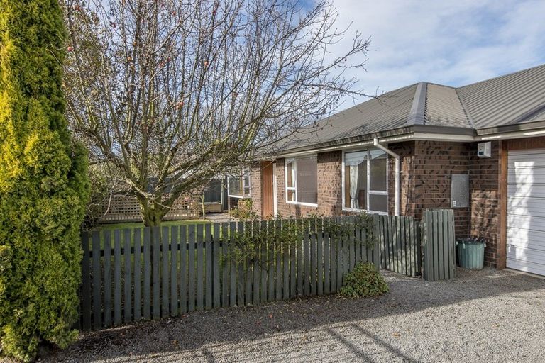 Photo of property in 2/2 Ailsa Street, Mairehau, Christchurch, 8013