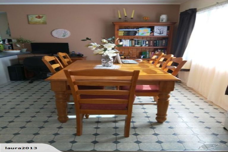 Photo of property in 64a Ridge Road, Howick, Auckland, 2014