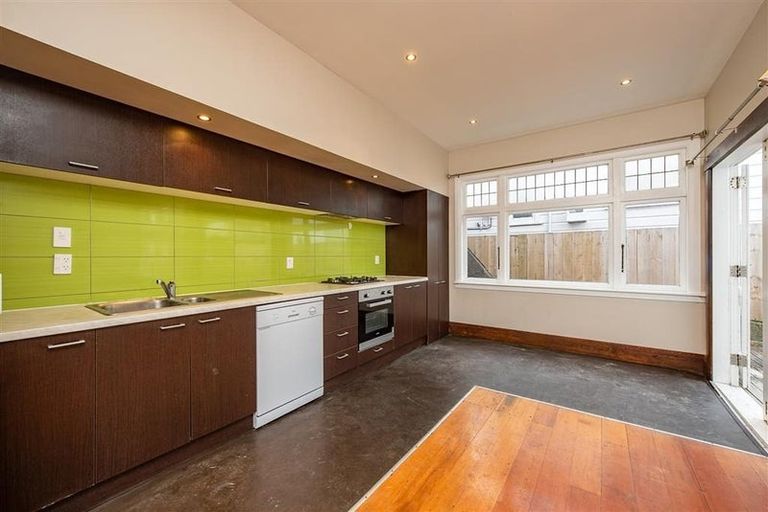 Photo of property in 68 Rintoul Street, Newtown, Wellington, 6021