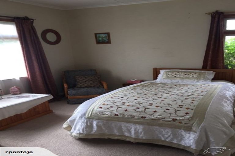 Photo of property in 4 Coleman Terrace, Hospital Hill, Napier, 4110