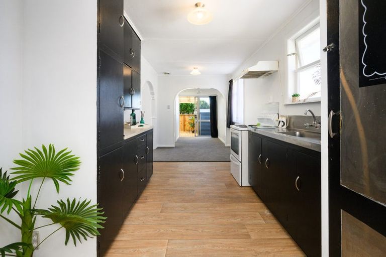 Photo of property in 33 Manchester Street, Takaro, Palmerston North, 4412