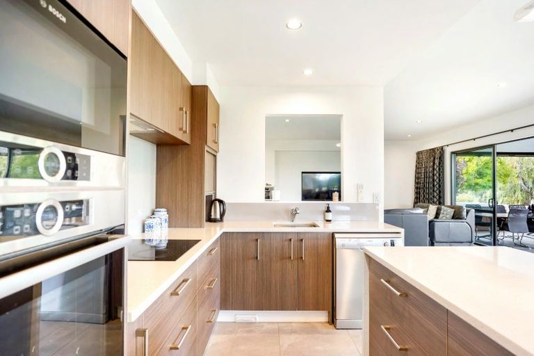 Photo of property in 10 Cochrane Drive, Kerikeri, 0230