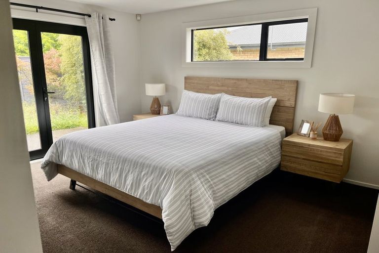 Photo of property in 137 Mcfaddens Road, St Albans, Christchurch, 8052