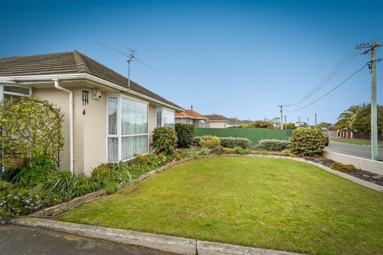 Photo of property in 7 Brockenhurst Street, Aranui, Christchurch, 8061