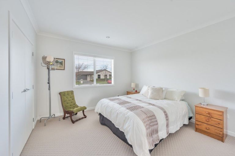 Photo of property in 29 Aoraki Road, Poraiti, Napier, 4112