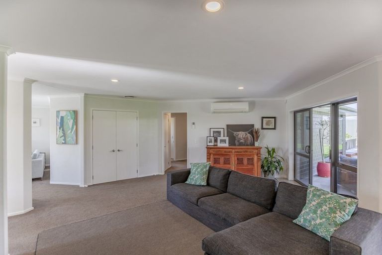 Photo of property in 4 Ennisclare Place, Waipukurau, 4200