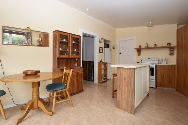 Photo of property in 8 Wyndham Street, Carterton, 5713