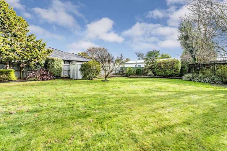 Photo of property in 14 Riwai Street, Templeton, Christchurch, 8042