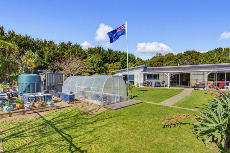 Photo of property in 4a Wairiri Street, Ohau, Levin, 5570