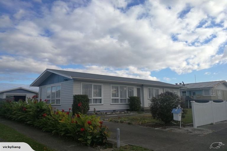Photo of property in 8 Clark Avenue, Pirimai, Napier, 4112