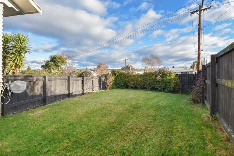 Photo of property in 3 Kahu Street, Utuhina, Rotorua, 3015