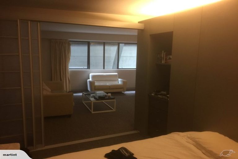 Photo of property in Gerondis Bldg Apartments, 207/60 Willis Street, Wellington Central, Wellington, 6011