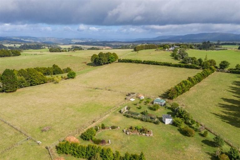 Photo of property in 47 Signal Road, Okaihau, 0475