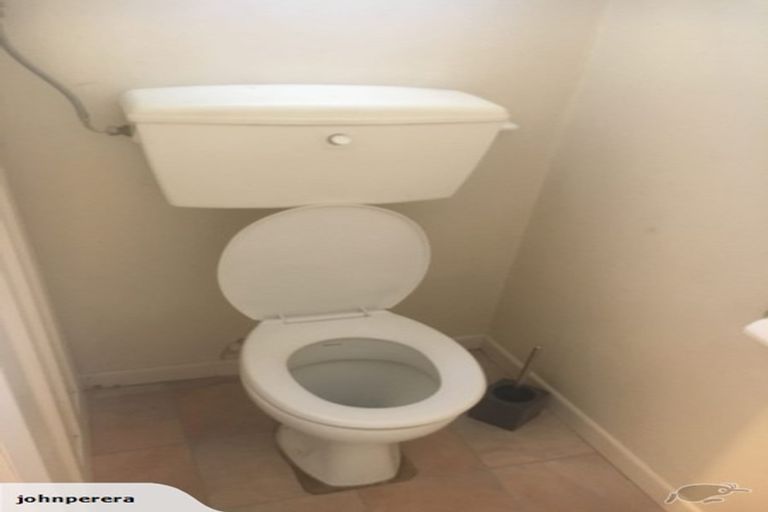 Photo of property in 1/17 Clifton Terrace, Kelburn, Wellington, 6012