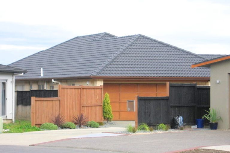 Photo of property in 19 Fernloche Place, Flat Bush, Auckland, 2016