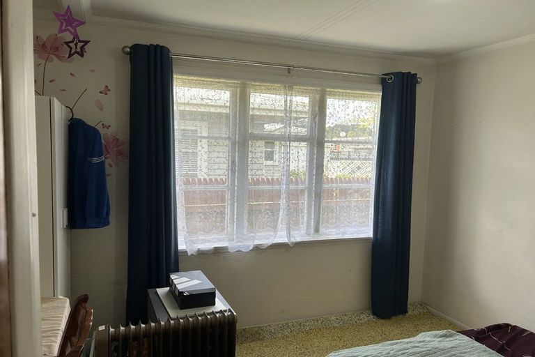 Photo of property in 12 Tiraumea Road, Pahiatua, 4910