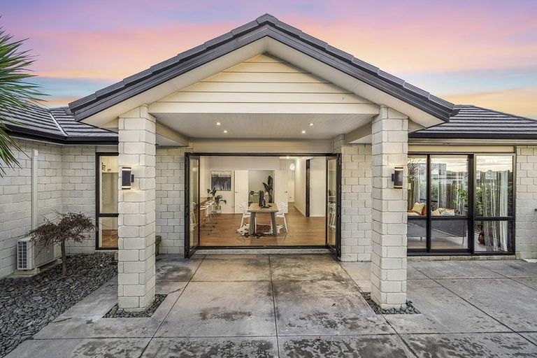 Photo of property in 34 Mataroa Crescent, Flagstaff, Hamilton, 3210