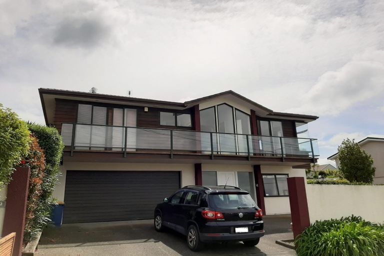 Photo of property in 20 Oban Road, Browns Bay, Auckland, 0630