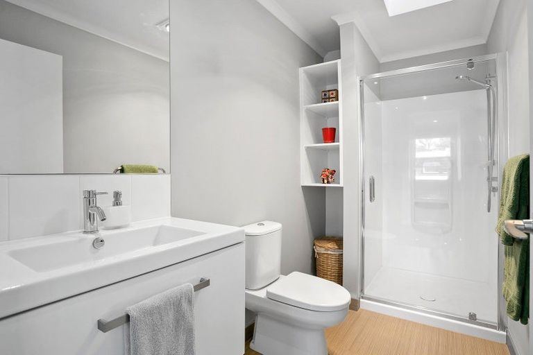 Photo of property in 46 Plescher Crescent, Leamington, Cambridge, 3432