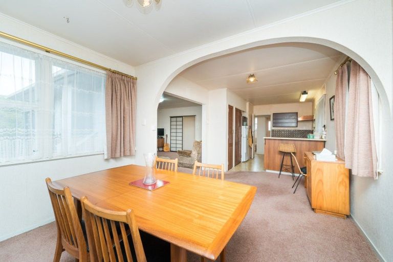 Photo of property in 46 Duff Crescent, Highbury, Palmerston North, 4412