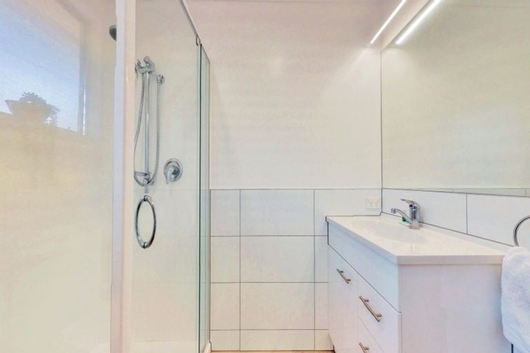 Photo of property in 56a Cumberland Crescent, Welcome Bay, Tauranga, 3112