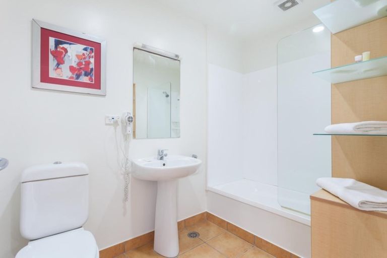 Photo of property in 9/346 Oceanbeach Road, Mount Maunganui, 3116