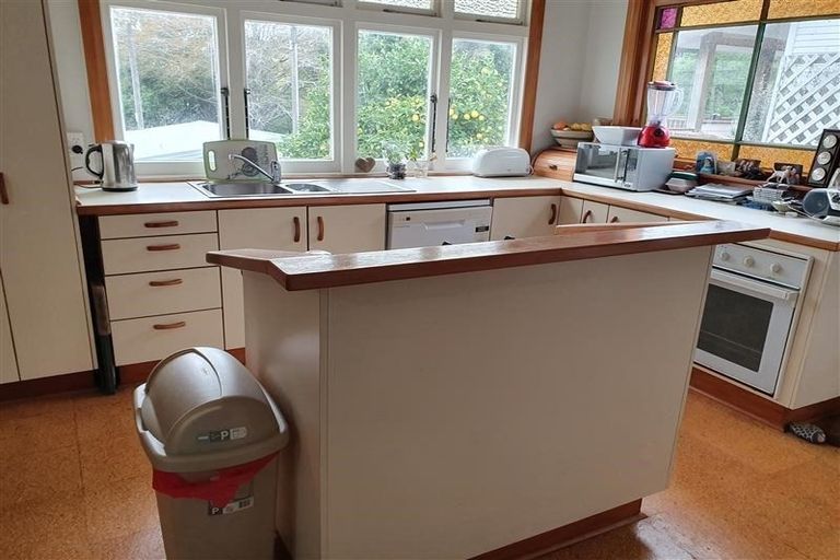 Photo of property in 90 Brougham Street, New Plymouth, 4310