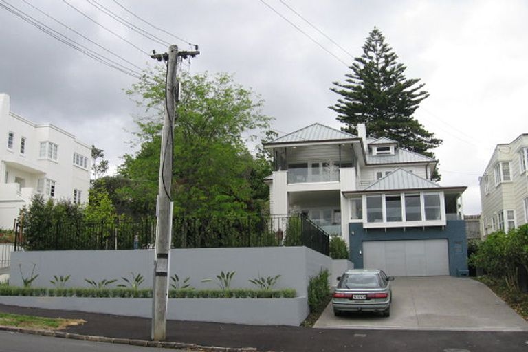 Photo of property in 13 Canterbury Place, Parnell, Auckland, 1052
