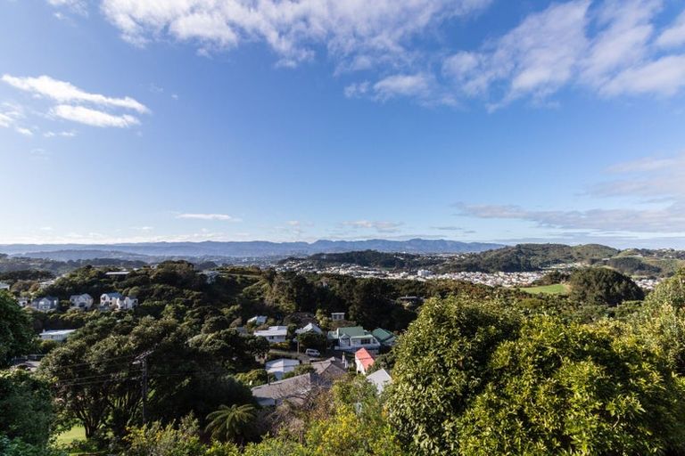 Photo of property in 8 Hoggard Street, Vogeltown, Wellington, 6021