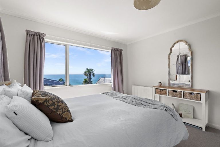 Photo of property in 117 Priestley Terrace, Bluff Hill, Napier, 4110