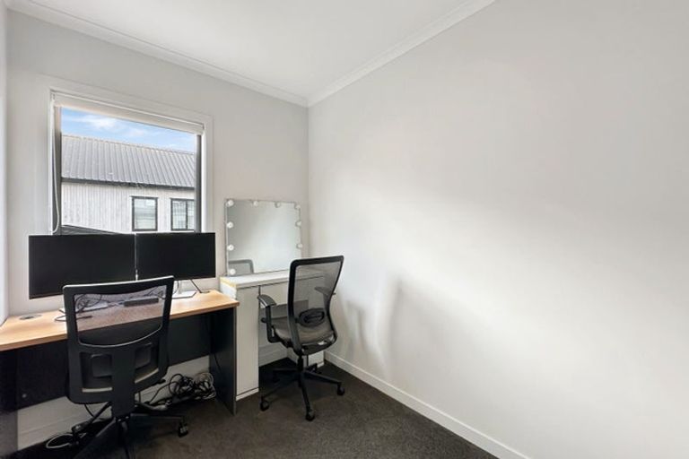 Photo of property in 12 Eyton Kay Road, Hobsonville, Auckland, 0616